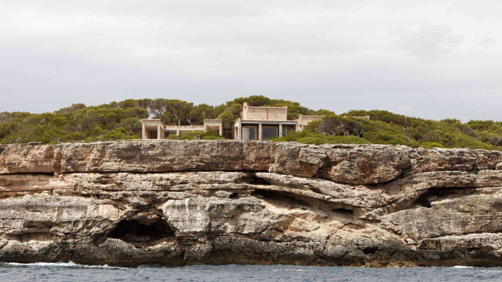 Wonderful Wild Villa | Utzon Center