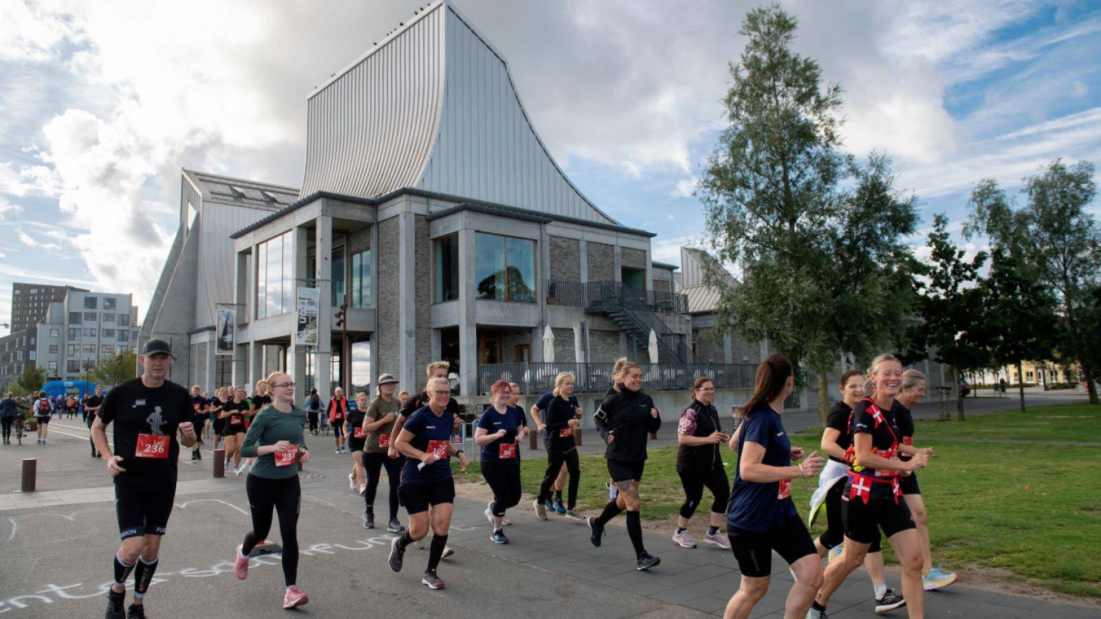 Løb udenfor Utzon Center
