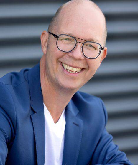 Foto af Robin Haslund Buch