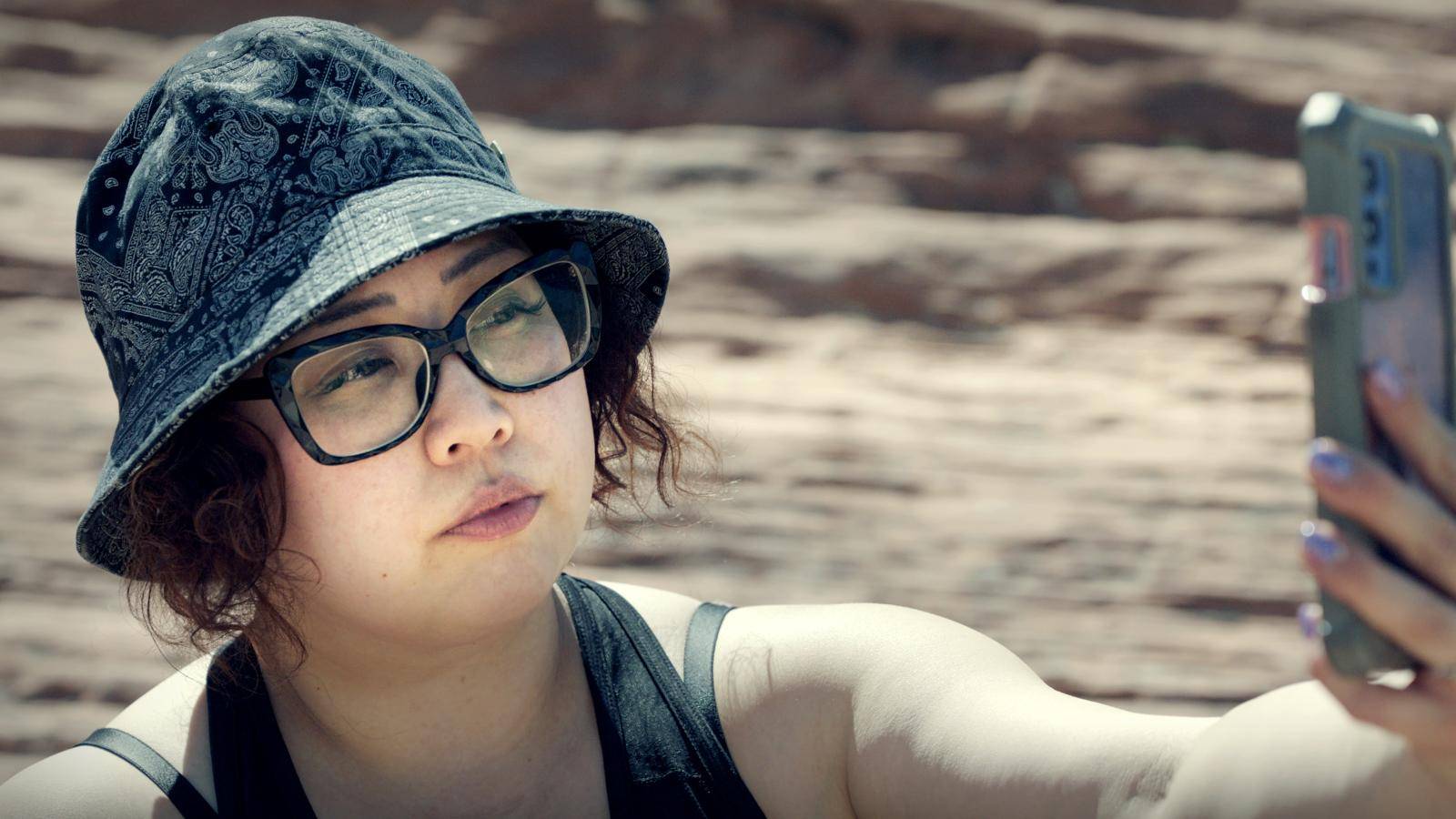 finding-connection-main-still